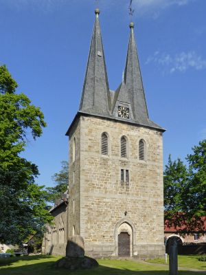 Volkmarsdorf Kirche 2021.jpg